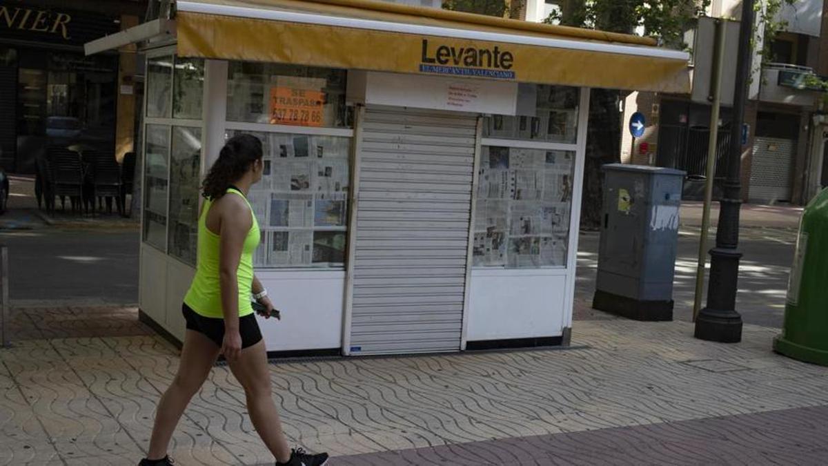 Quiosc de premsa tancat