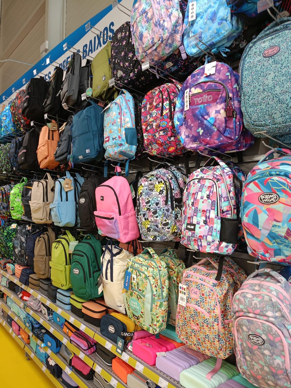 Motxilles per la tornada a l'escola
