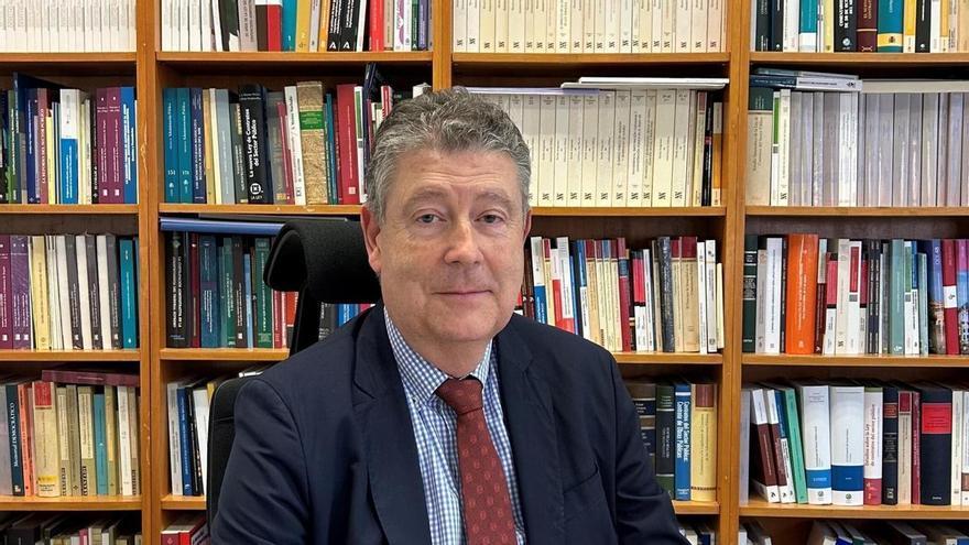 José María Gimeno, catedrático de Derecho Administrativo de la Universidad de Zaragoza: «El Reglamento europeo de contratación pública aportará seguridad jurídica»