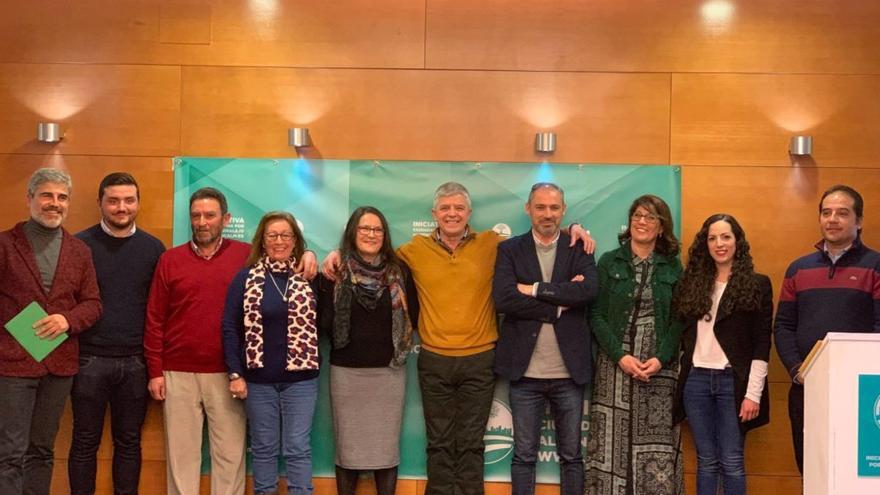 Miembros de ICALM cuando fue presentado el partido en sociedad.