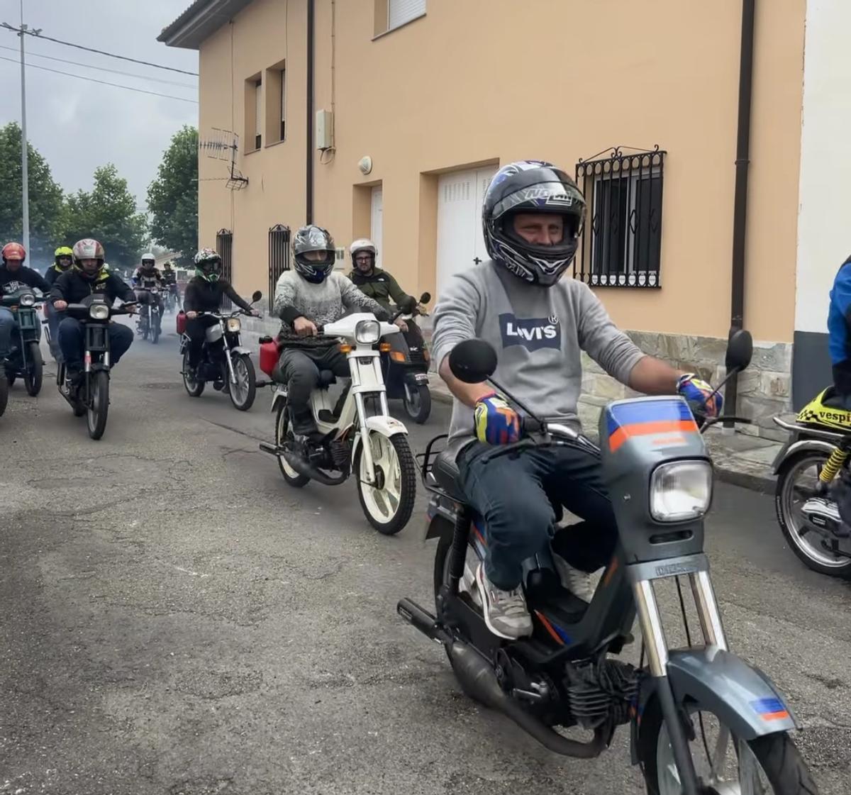 La ruta a caballo y las fiestas de La Mata, en imágenes
