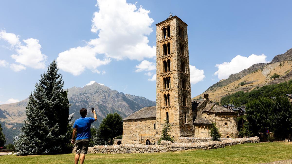 Catalunya té poca població rural, perquè la majoria dhabitants es concentren als municipis urbans