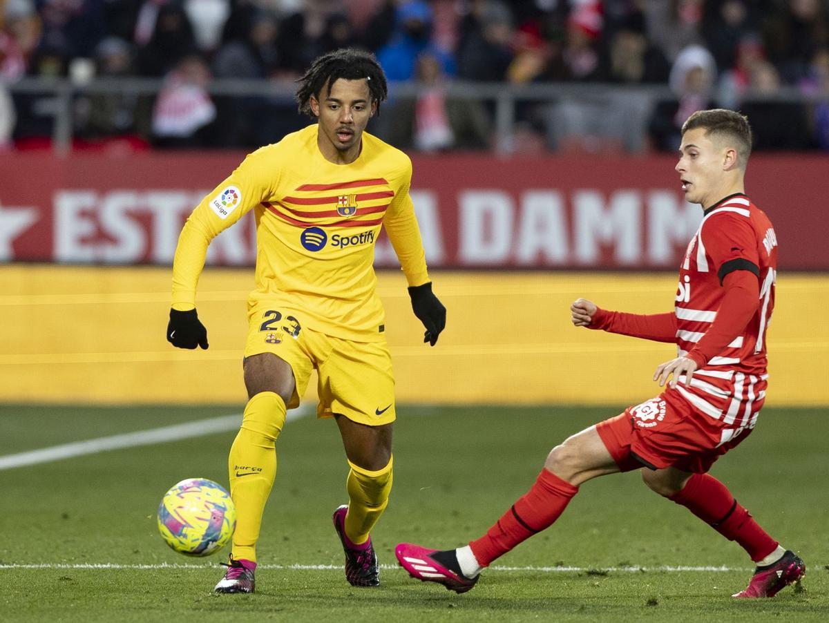 El Barça gana por la mínima al Girona