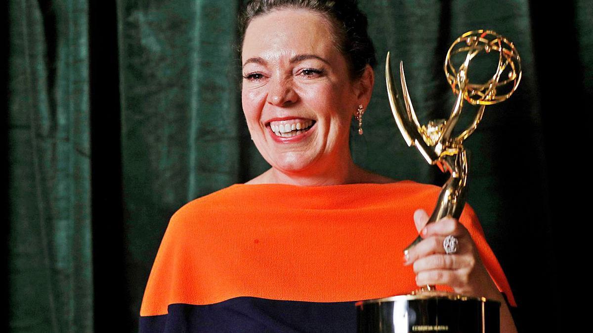 Olivia Colman, ganadora del Emmy a mejor actriz de drama.