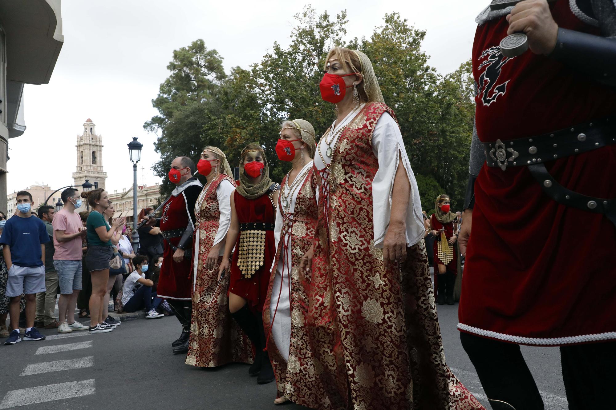 Las fotos del desfile de Moros y Cristianos en València