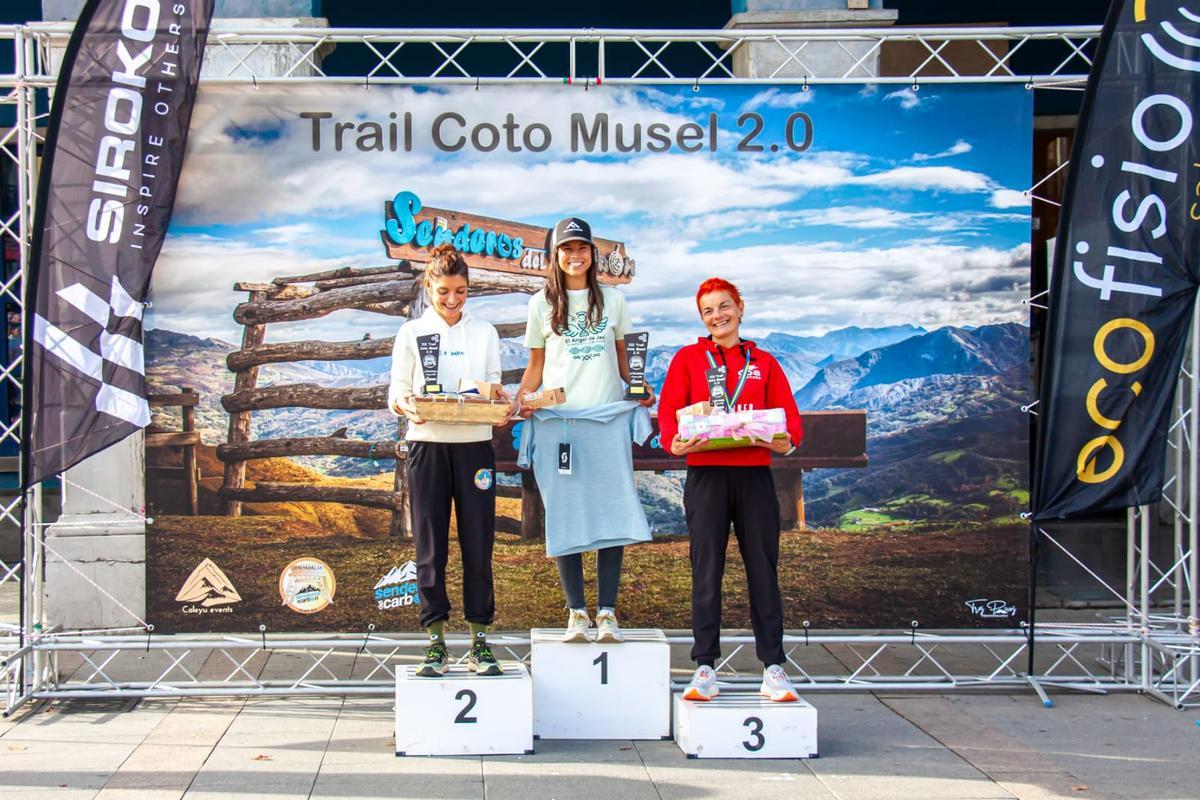 El podio femenino.
