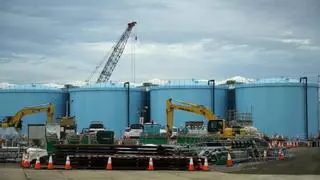 Comienza el proceso de retirada de los escombros de la central nuclear de Fukushima