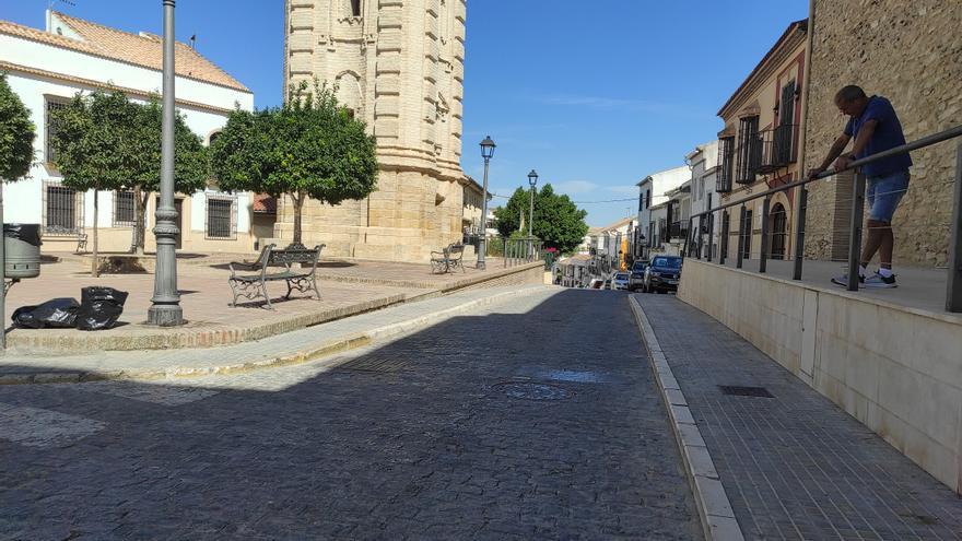 Remodelan el entorno urbano del Cerro de la Silera en Aguilar