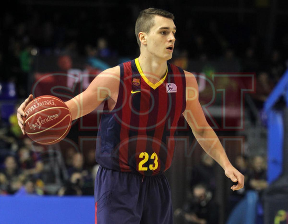 FCBARCELONA 73-ESTUDIANTES 56