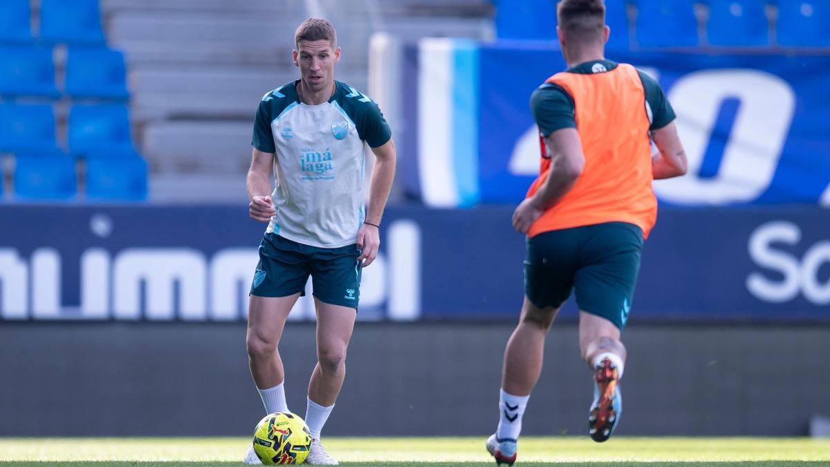 Brasanac vuelve a ejercitarse con el grupo.