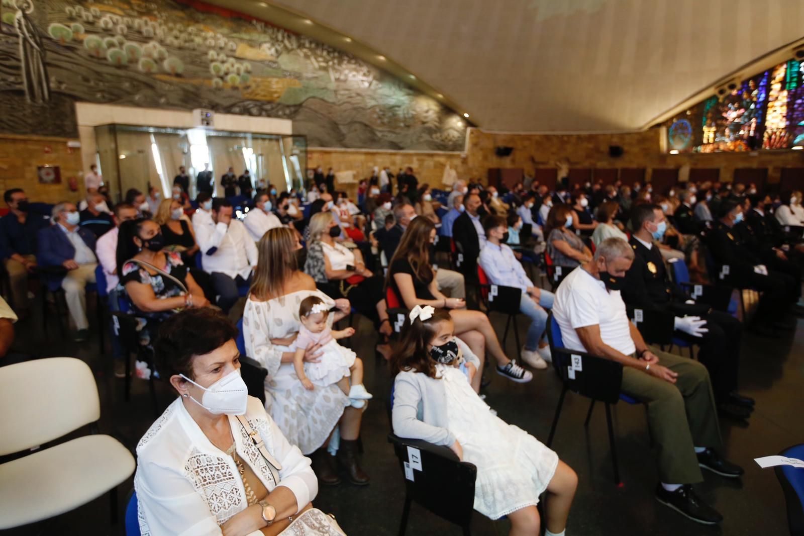 La Policía Nacional celebra el día de los Ángeles Custodios