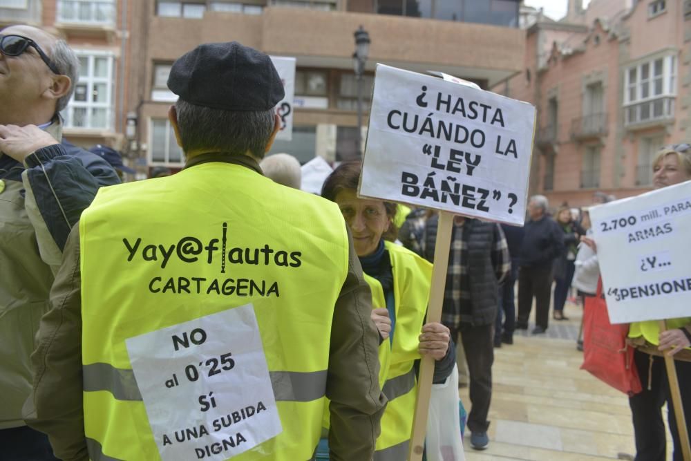 Manifestación por unas pensiones dignas en Cartagena