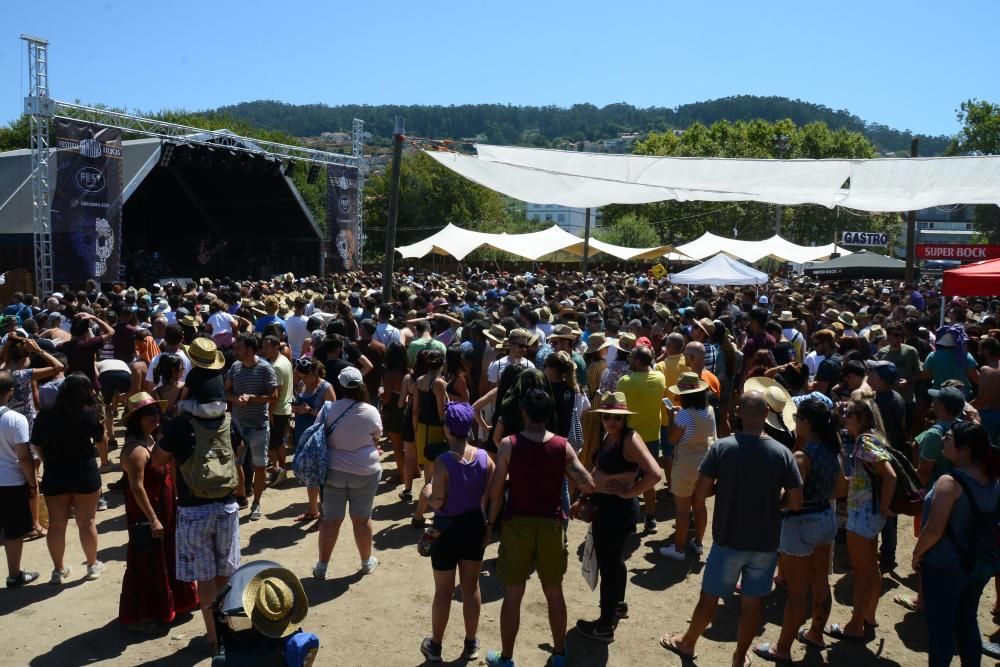 Se cierran tres intensos días que llenaron la playa de Banda de Río de música, gastronomía y disfrute del entorno natural.