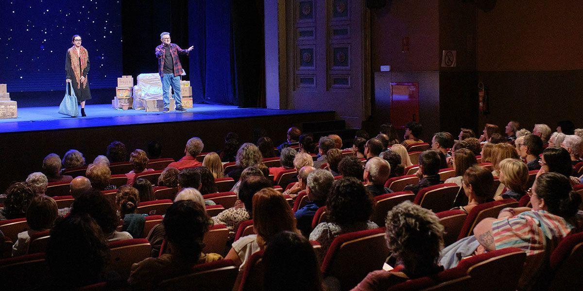 “Desesperança i abandó”: les arts escèniques traslladen a Cultura el seu malestar per la gestió del sector