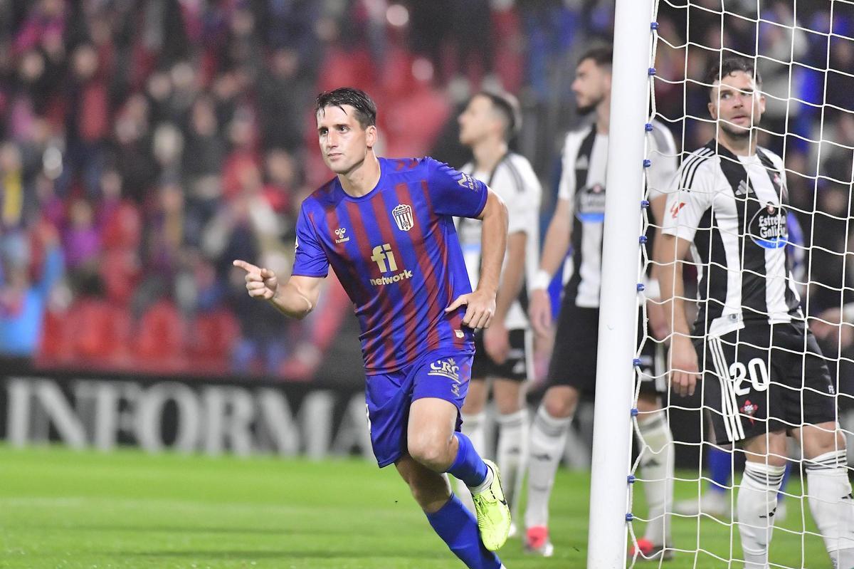Eldense-Racing de Ferrol: El VAR dictamina las tablas (0-0)