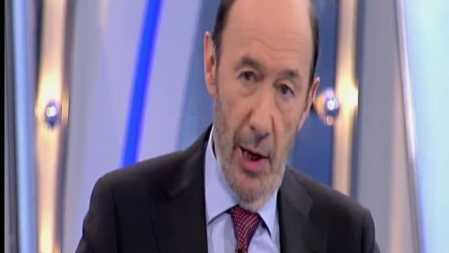 Rubalcaba: “Si no se va, no será alcalde del PSOE”