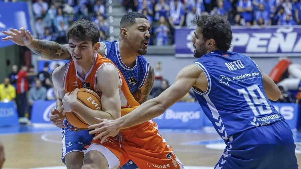Sergio De Larrea, durante el partido contra el Burgos.