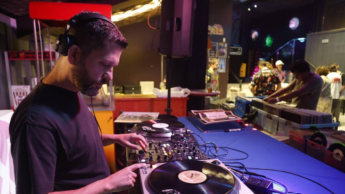 La Feria del Disco Nocturna.