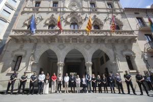 Minuto de silencio en Terrassa por las dos turistas catalanas asesinafas en Afganistán