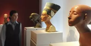 El busto de Nefertiti cumple 100 años de exhibición al público