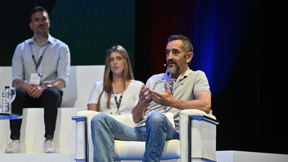 El cirujano Pedro Cavadas participa en el congreso 'El mundo que viene' de la fundación Ibercaja.