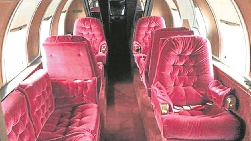 A subasta el último avión privado de Elvis