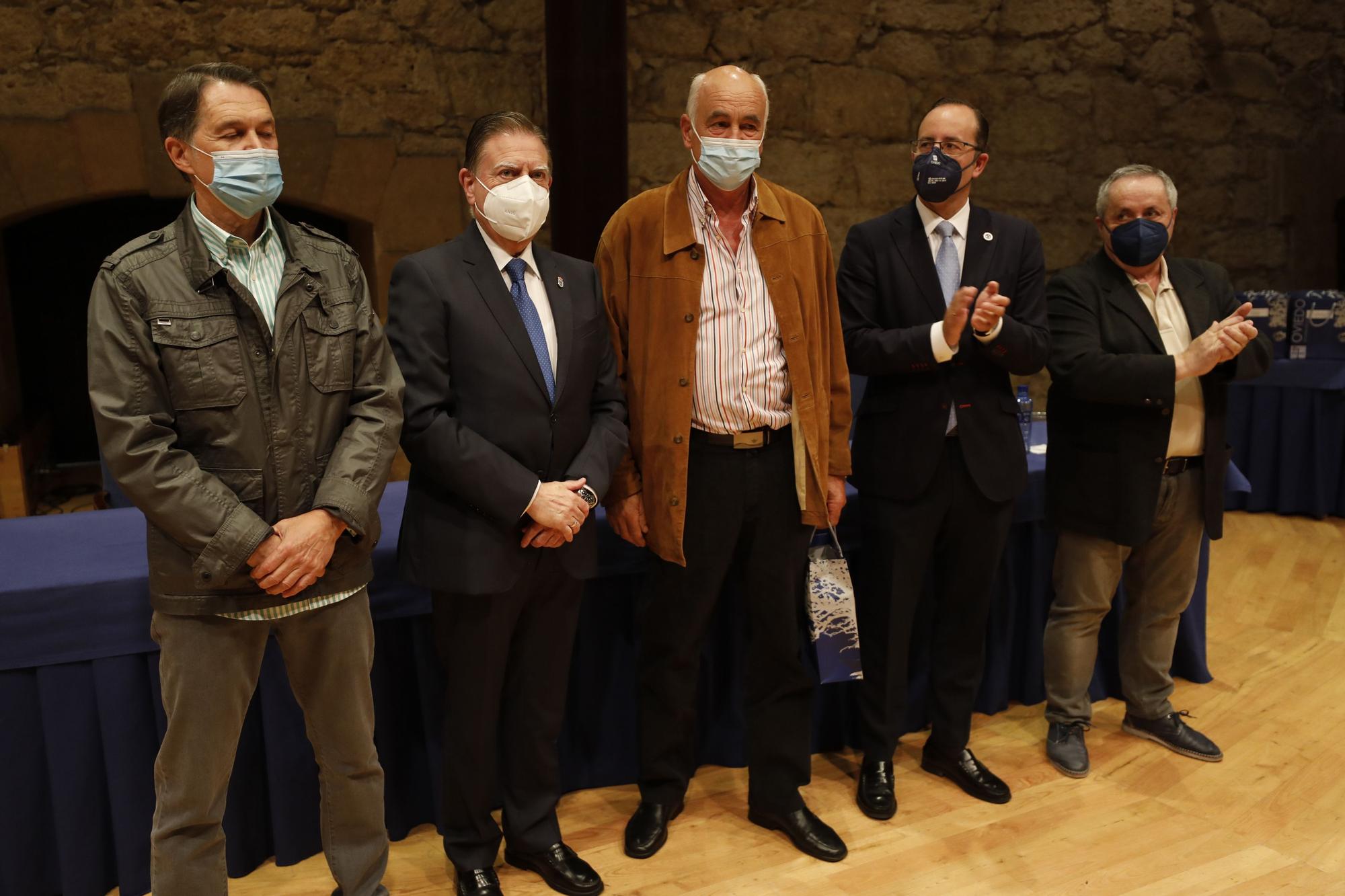 Oviedo homenajea a sus funcionarios por Santa Rita