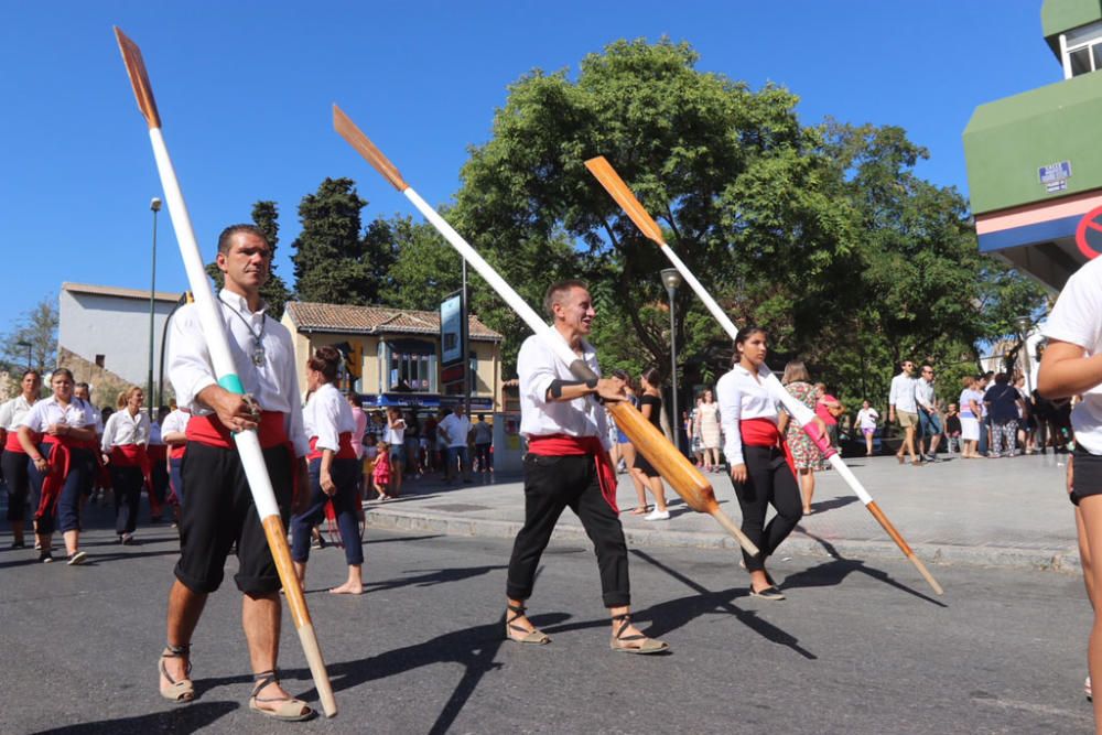 La procesión de la Virgen del Carmen por las calles de El Palo.