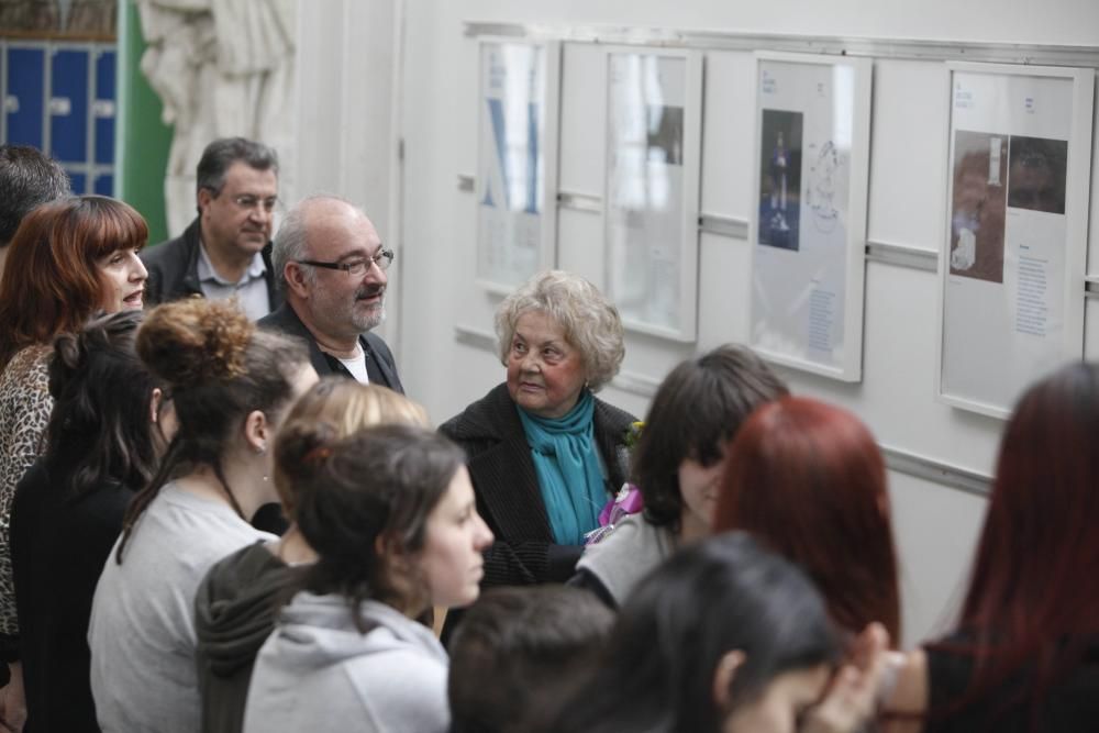 Homenaje a Manuel María en la Pablo Picasso