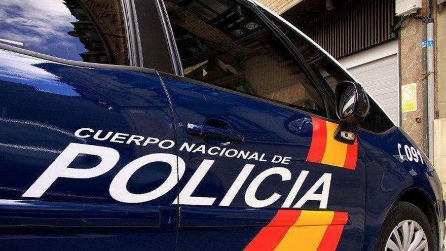 Detenidas dos personas en Zaragoza por robar en el interior de un vehículo