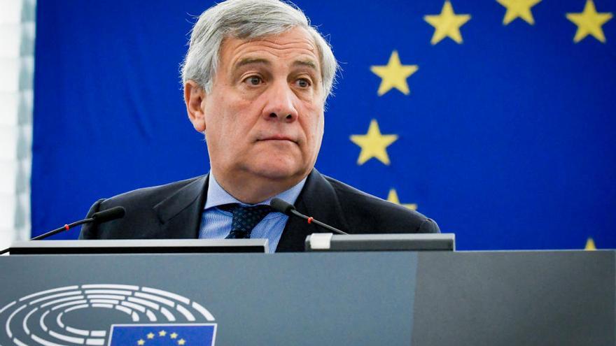 El president del Parlament Europeu, Antonio Tajani, durant la sessió plenària d&#039;Estrasburg el 4 d&#039;octubre