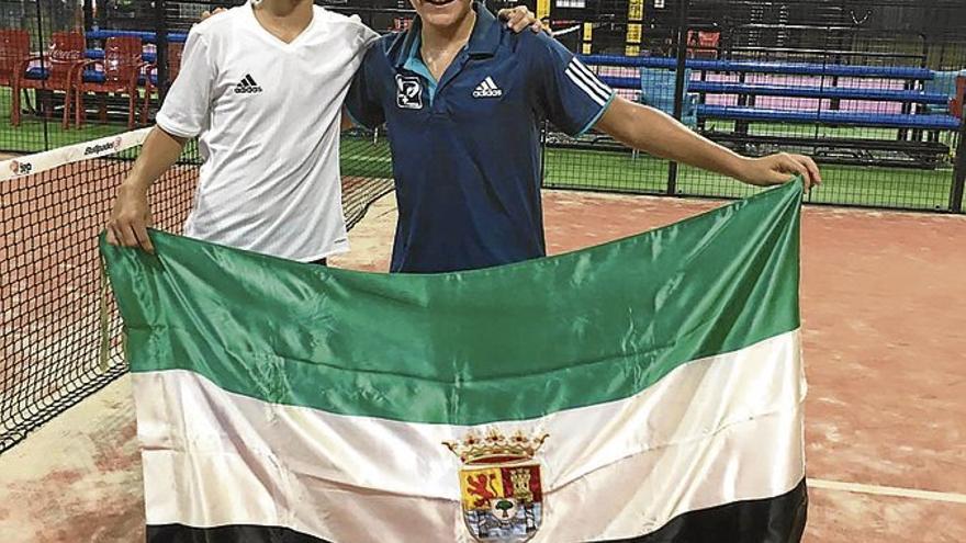 Cardona y Abad, nuevos campeones de España