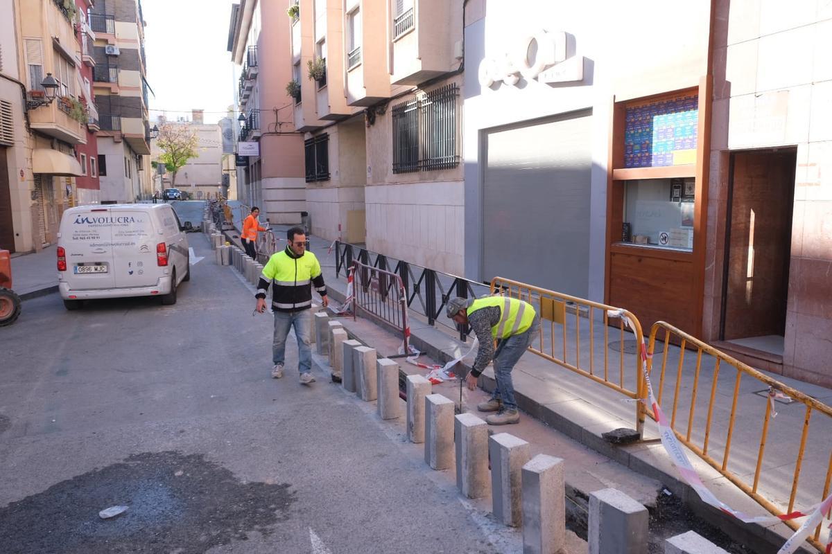 El proyecto prevé plantar de 15 a 20 árboles de gran porte en la calle Sant Joan
