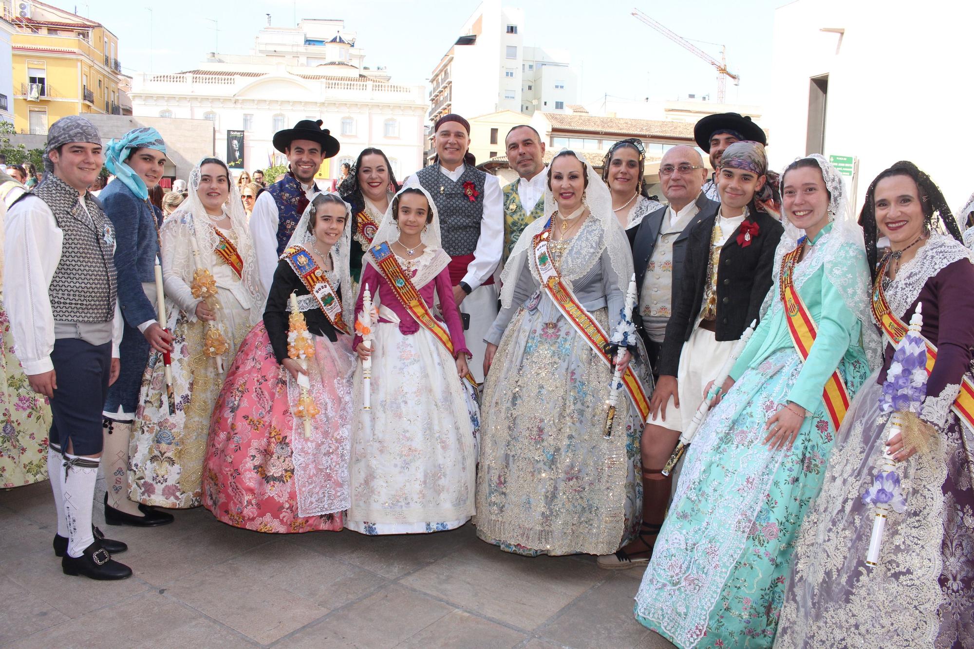 La fuerza de las Fallas en la Procesión de la Virgen (I)