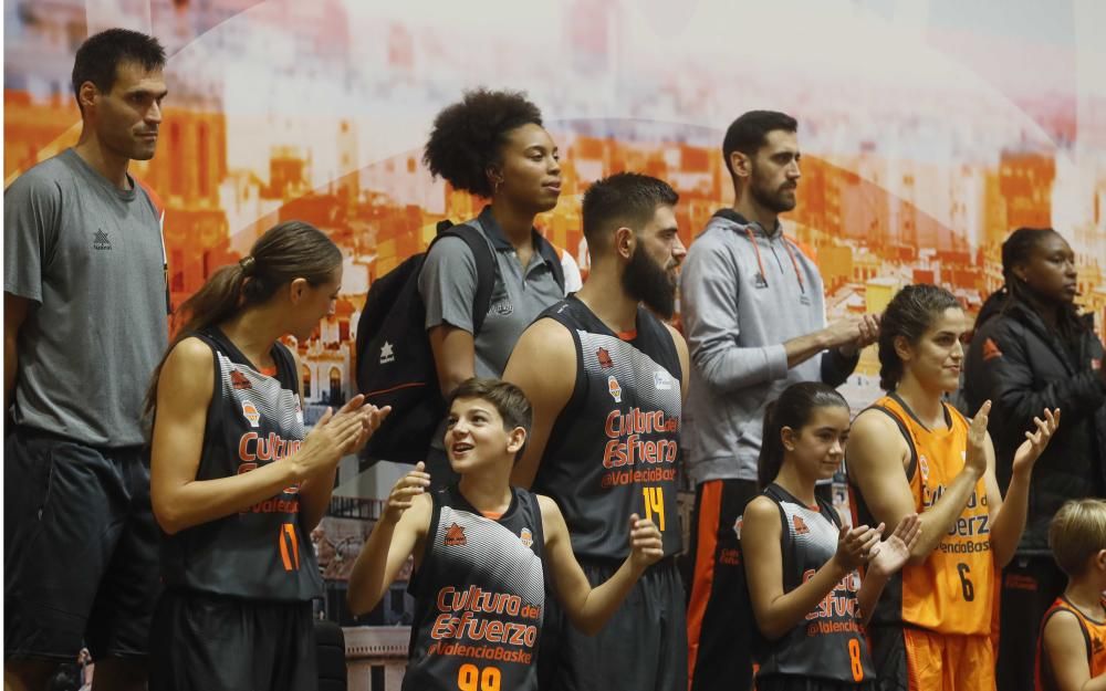 Acto de presentación de las camisetas del Valencia Basket