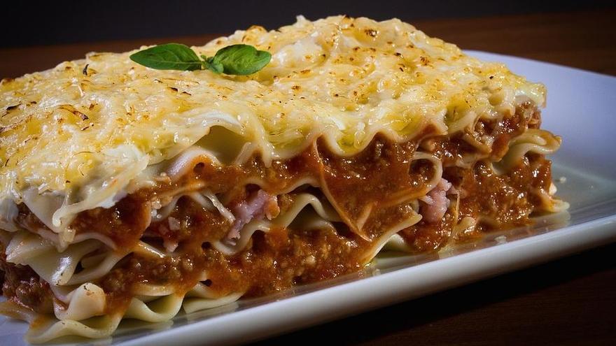 La receta de lasaña italiana que saben hacer hasta los que no cocinan