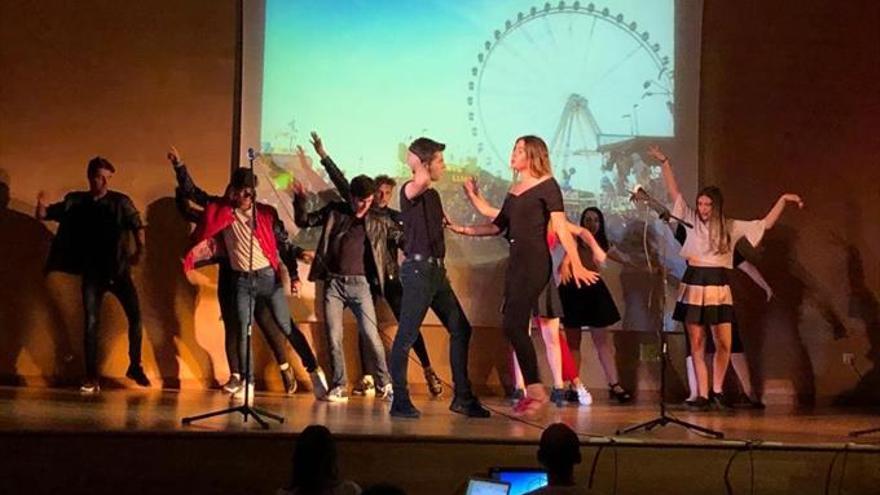 Estreno de &#039;Grease&#039; en el IES Trassierra