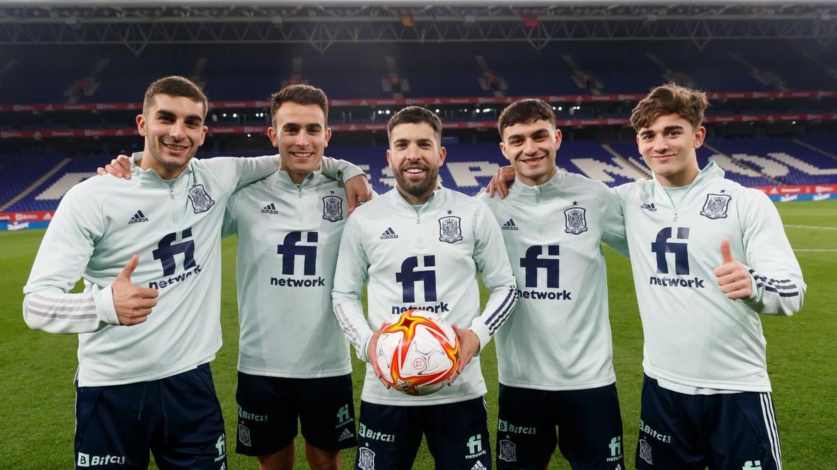 Ferran, Eric, Jordi Alba, Pedri y Gavi, representantes del Barça contra Albania e Islandia