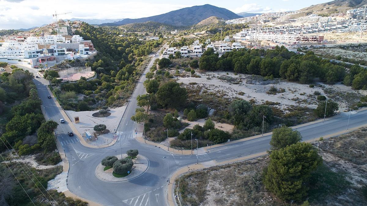 Imagen de la zona donde se encuentra la parcela para el tercer colegio de Finestrat.