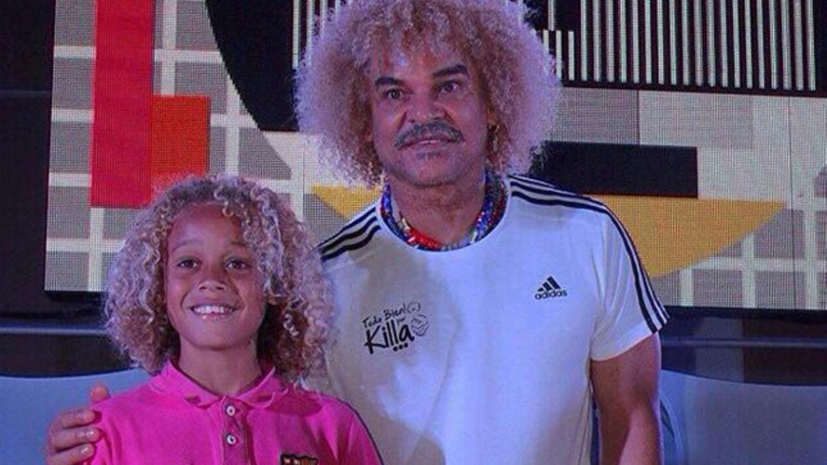 Xavi Simons, junto al 'Pibe' Valderrama