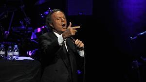 Julio Iglesias, en el Teatre Liceo de Barcelona, en julio del 2012.