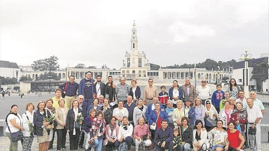 Bujalanceños y villarrenses peregrinan a fátima en su centenario