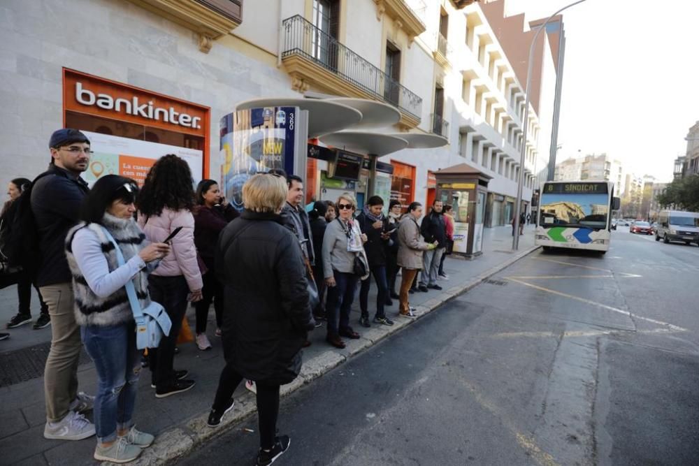 Arranca la primera tanda de paros parciales en la EMT