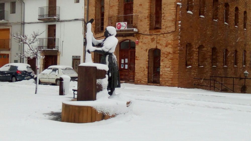 La nieve cubre Vilafranca.