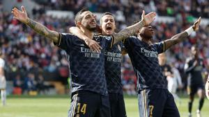 Joselu celebra su gol contra el Rayo Vallecano