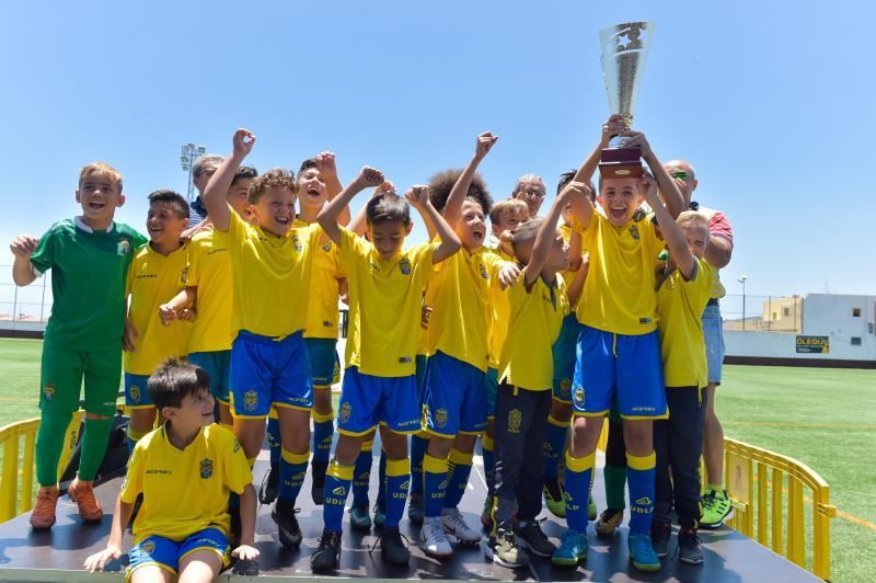 17-06-2018 SAN BARTOLOMÉ DE TIRAJANA. Finales de las Copas de Campeones prebenjamines y benjamines. Fotógrafo: ANDRES CRUZ  | 17/06/2018 | Fotógrafo: Andrés Cruz