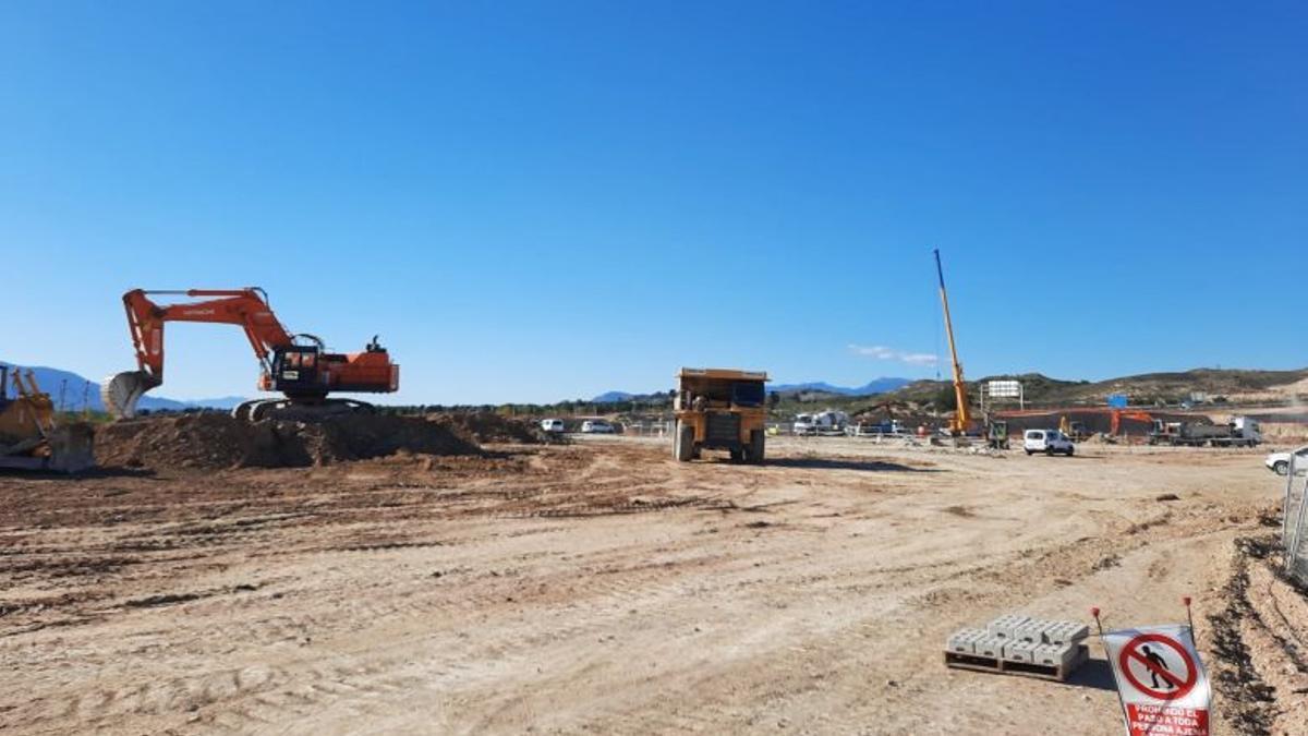 Obras de construcción en el parque San Andrés de Alcantarilla.