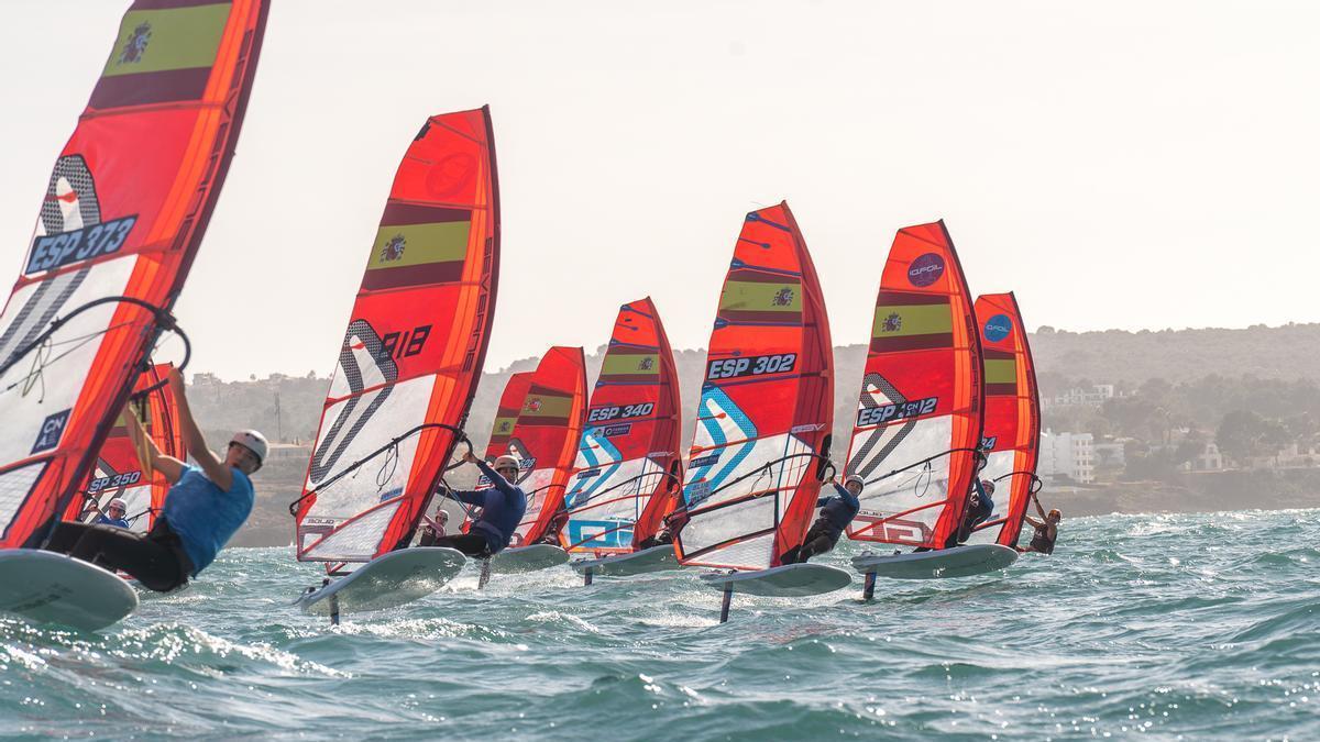 El Club Nàutic S’Arenal corona a los Campeones de Baleares de iQFOiL y Techno 293
