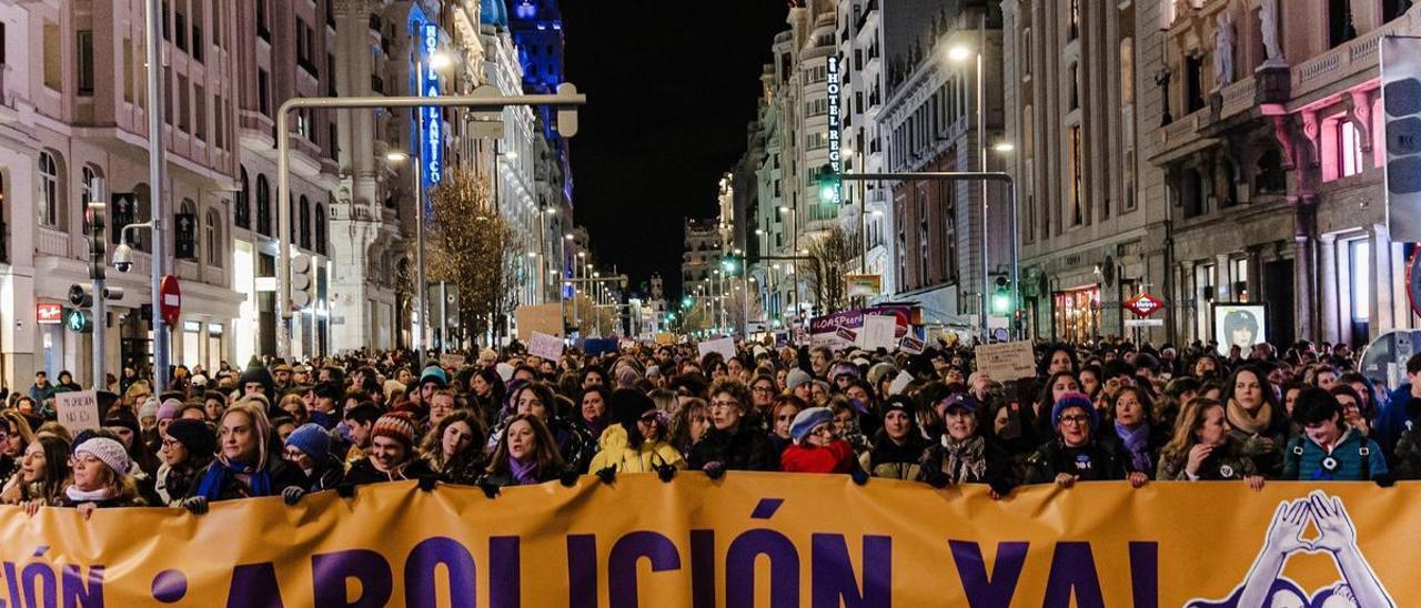 PSOE y Sumar no se ponen de acuerdo para sacar adelante la proposición de ley que trata de regular la prostitución