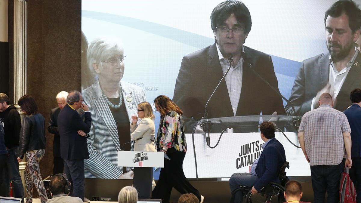 Carles Puigdemont y Toni Comín